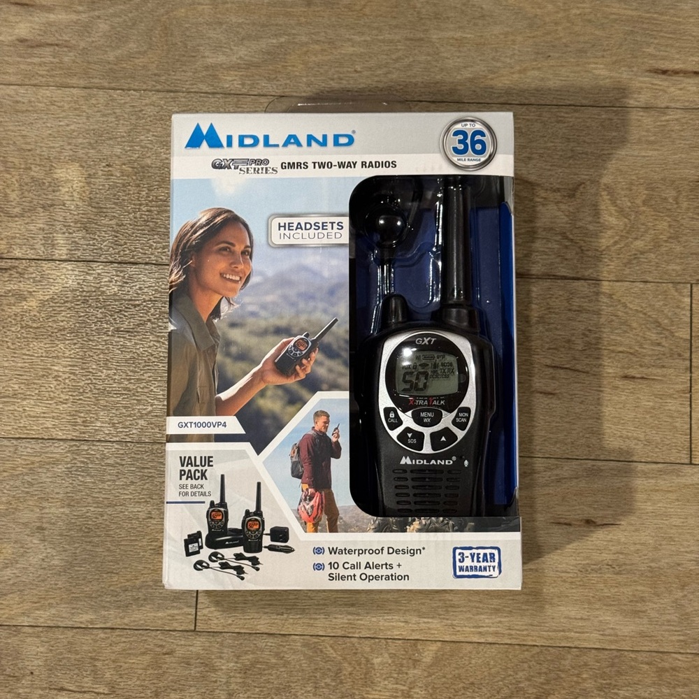 NEW Midland GXT1000VP4 2-Way GMRS Radios - Pair